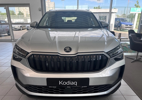 Skoda Kodiaq cena 209900 przebieg: 10, rok produkcji 2024 z Stryków małe 79